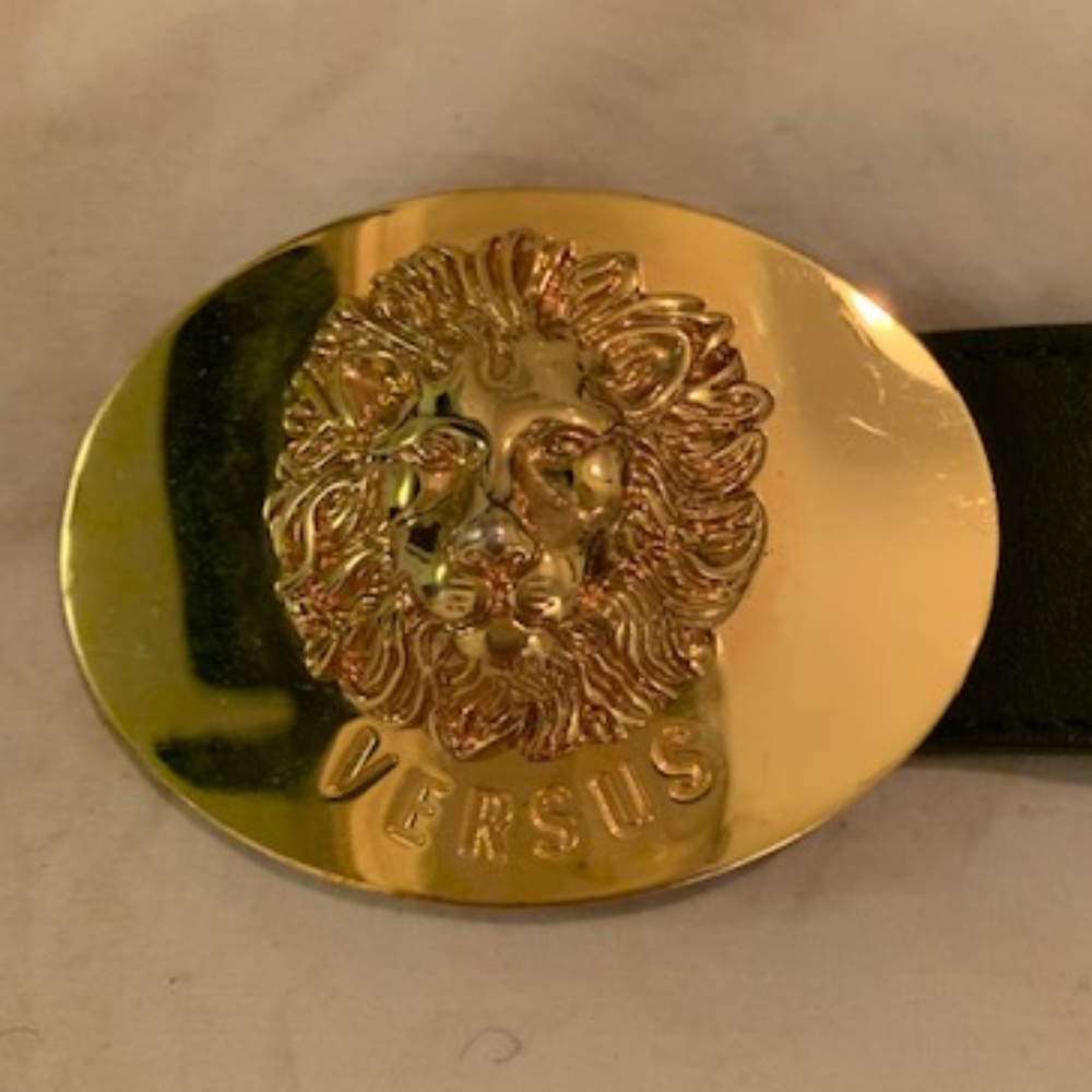 AUTHENTIC VERSACE VERSUS LION'S HEAD BELT - S